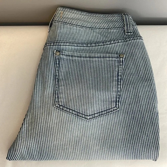 NINE WEST Vintage America Collection Jeans Blue Light Wash Stripe Boho Size 8 - Picture 10 of 10